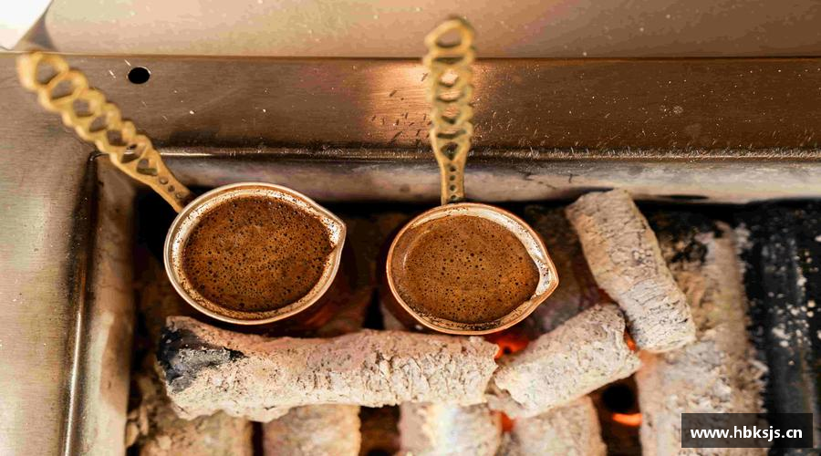 勇攀高峰，冠军在望！